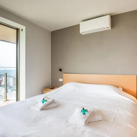 Wonderful New With Unbelievable Views *