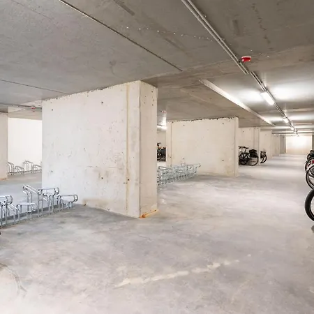 Wonderful New With Unbelievable Views Appartement *