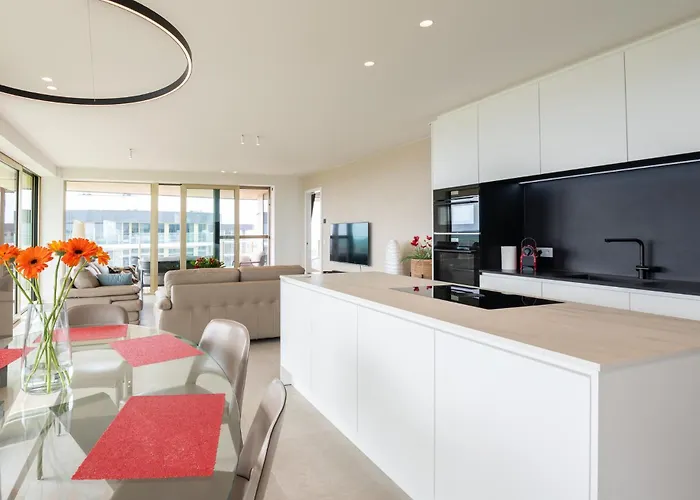 Wonderful New With Unbelievable Views * Ostend