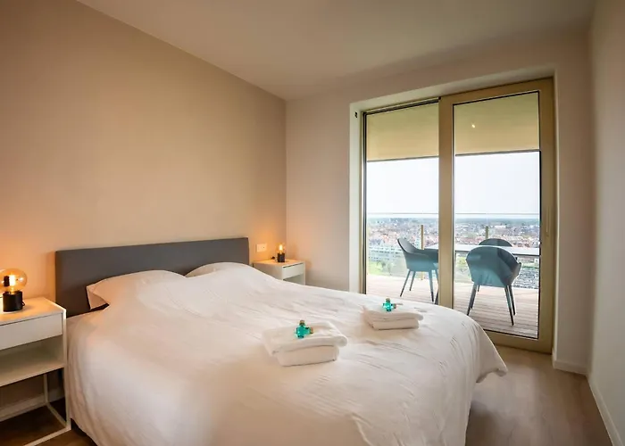 Wonderful New With Unbelievable Views *