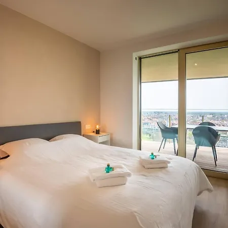 Wonderful New With Unbelievable Views *